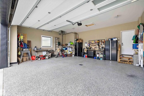 369 Meadowview Drive, Fort Saskatchewan, AB 