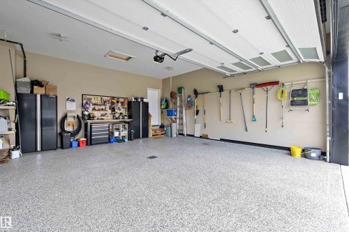369 Meadowview Drive, Fort Saskatchewan, AB 