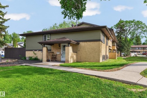 256 WOODBRIDGE Way   Sherwood Park, AB T8A 3Y3