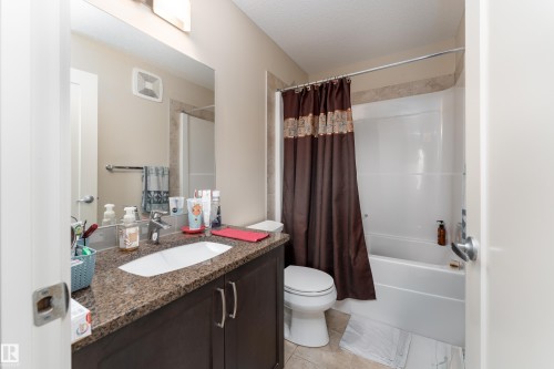 152 Cy Becker Boulevard, Edmonton, AB 