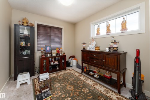 152 Cy Becker Boulevard, Edmonton, AB 