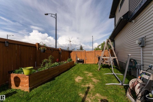152 Cy Becker Boulevard, Edmonton, AB 