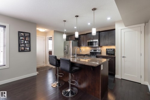 152 Cy Becker Boulevard, Edmonton, AB 