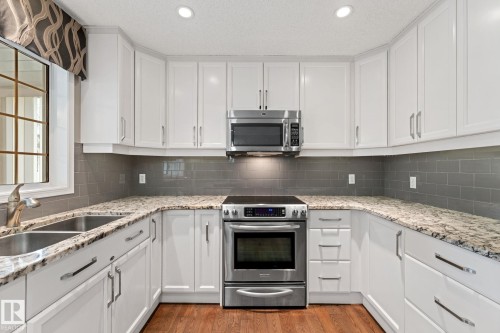 963 Youville Drive W, Edmonton, AB 