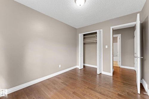 963 Youville Drive W, Edmonton, AB 