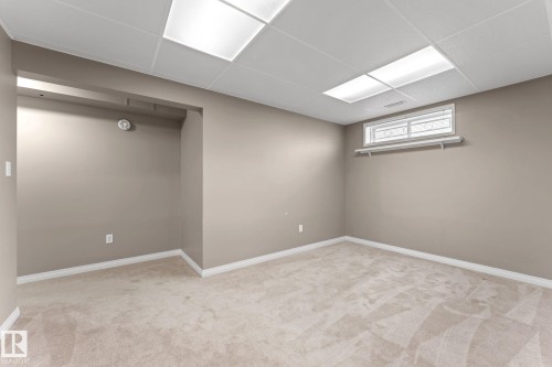 963 Youville Drive W, Edmonton, AB 