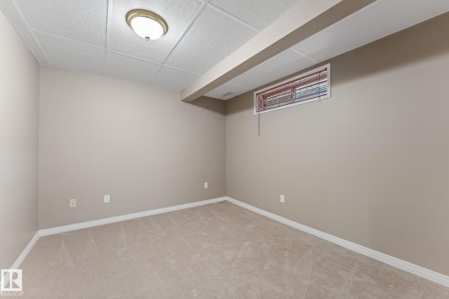963 Youville Drive W, Edmonton, AB 
