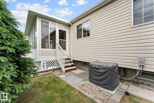 963 Youville Drive W, Edmonton, AB 