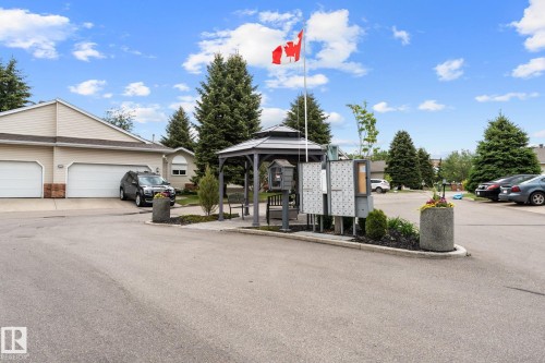963 Youville Drive W, Edmonton, AB 