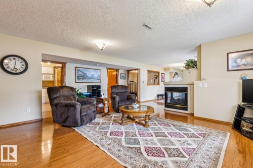 5131 152A Avenue, Edmonton, AB 