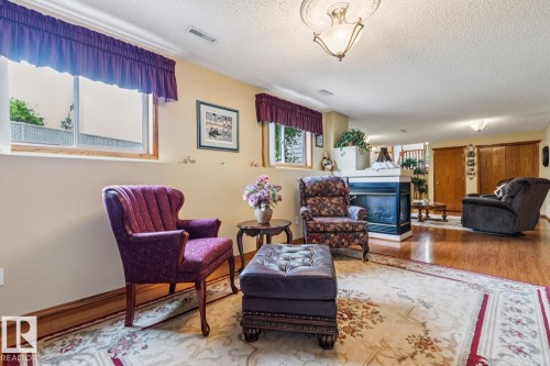 Family room is very spacious - 5131 152A Avenue, Edmonton, AB 