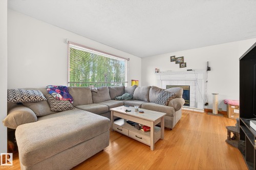 8814 162 Street, Edmonton, AB 