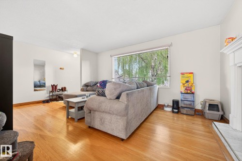 8814 162 Street, Edmonton, AB 