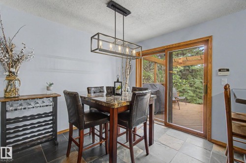 1 Fieldstone Drive, Spruce Grove, AB 
