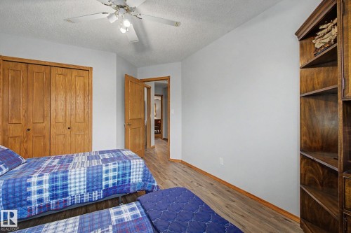 1 Fieldstone Drive, Spruce Grove, AB 
