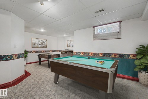 1 Fieldstone Drive, Spruce Grove, AB 