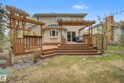 1 Fieldstone Drive, Spruce Grove, AB 