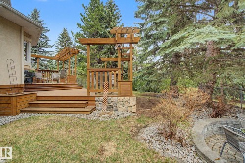 1 Fieldstone Drive, Spruce Grove, AB 