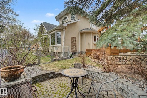 1 Fieldstone Drive, Spruce Grove, AB 