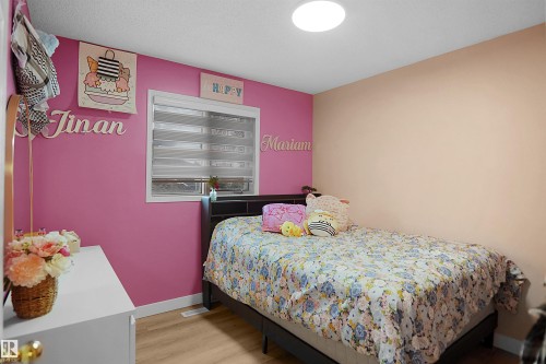 15536 70 Street, Edmonton, AB 