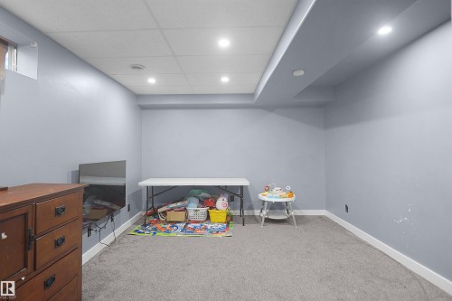 15536 70 Street, Edmonton, AB 
