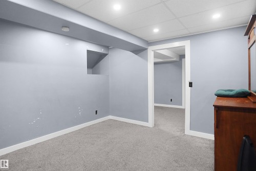 15536 70 Street, Edmonton, AB 