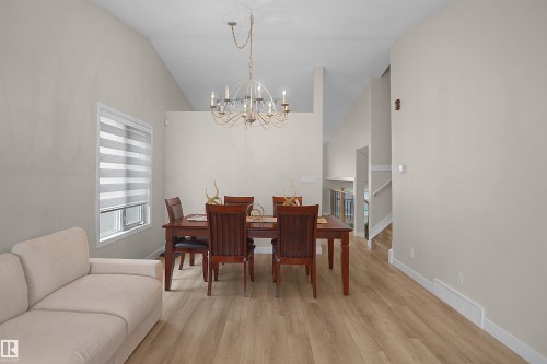 15536 70 Street, Edmonton, AB 