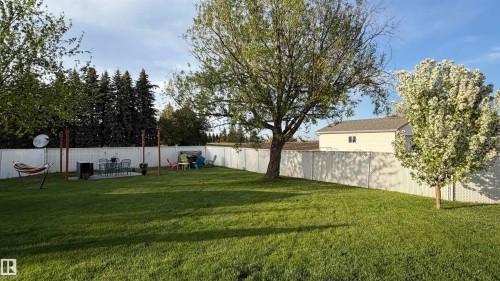 22 Harvest Bay, Stony Plain, AB 