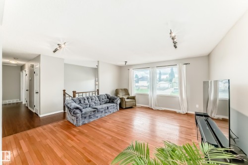 3909 39 Avenue, Leduc, AB 