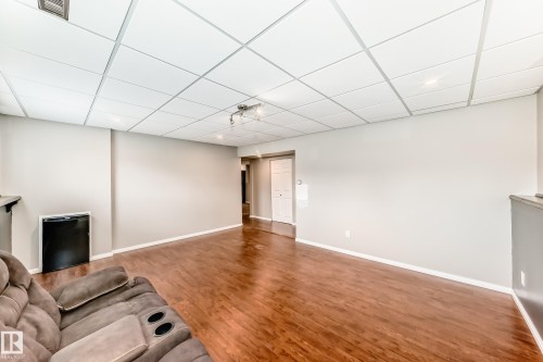 3909 39 Avenue, Leduc, AB 