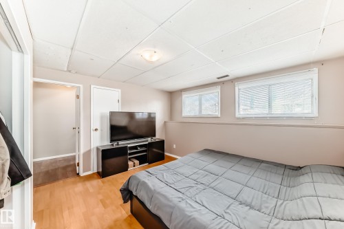 3909 39 Avenue, Leduc, AB 