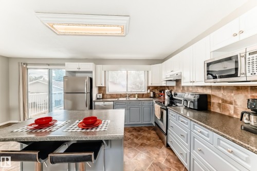 3909 39 Avenue, Leduc, AB 