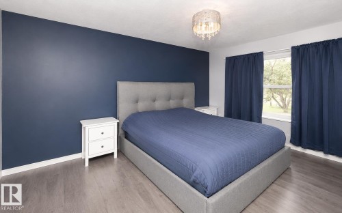 Bedroom - 209 5128 Highway 18, Rural Barrhead County, AB 
