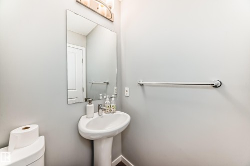 893 Ebbers Crescent, Edmonton, AB 