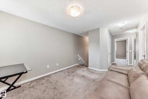 893 Ebbers Crescent, Edmonton, AB 