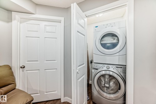 893 Ebbers Crescent, Edmonton, AB 