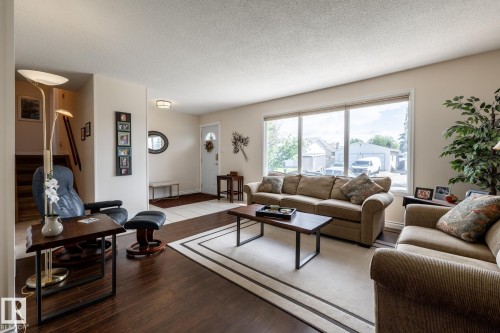4040 77 Street, Edmonton, AB 