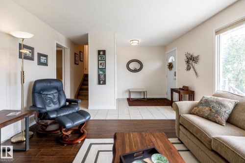 4040 77 Street, Edmonton, AB 