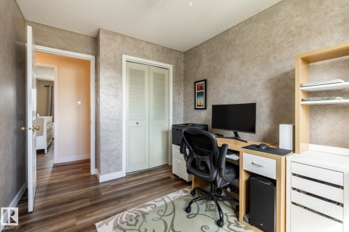 4040 77 Street, Edmonton, AB 