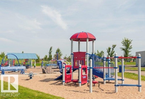 8003 Summerside Grande Boulevard, Edmonton, AB 