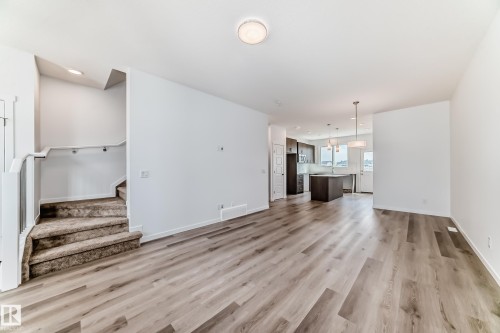 6407 63 Street, Beaumont, AB - Indoor