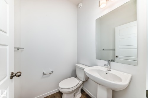 6407 63 Street, Beaumont, AB - Indoor Photo Showing Bathroom