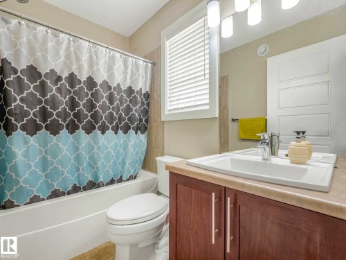 68 Meadowpark Gate, Spruce Grove, AB 