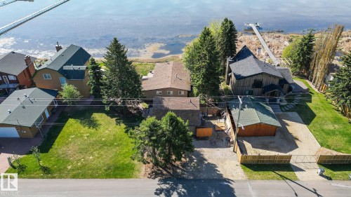 98 Argentia Beach, Rural Wetaskiwin County, AB - Outdoor