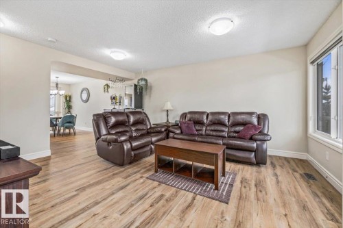 4 16335 84 Street, Edmonton, AB 