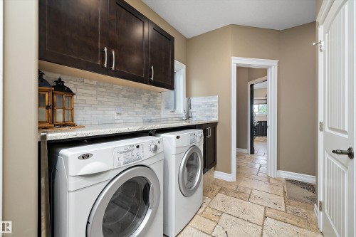 1511 Cunningham Cape, Edmonton, AB 