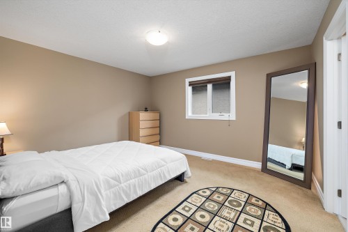 1511 Cunningham Cape, Edmonton, AB 