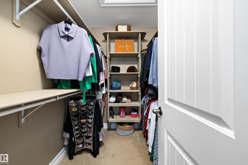 1511 Cunningham Cape, Edmonton, AB 