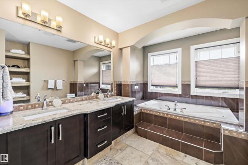 1511 Cunningham Cape, Edmonton, AB 