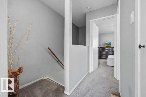 243 Dickinsfield Crest, Edmonton, AB 